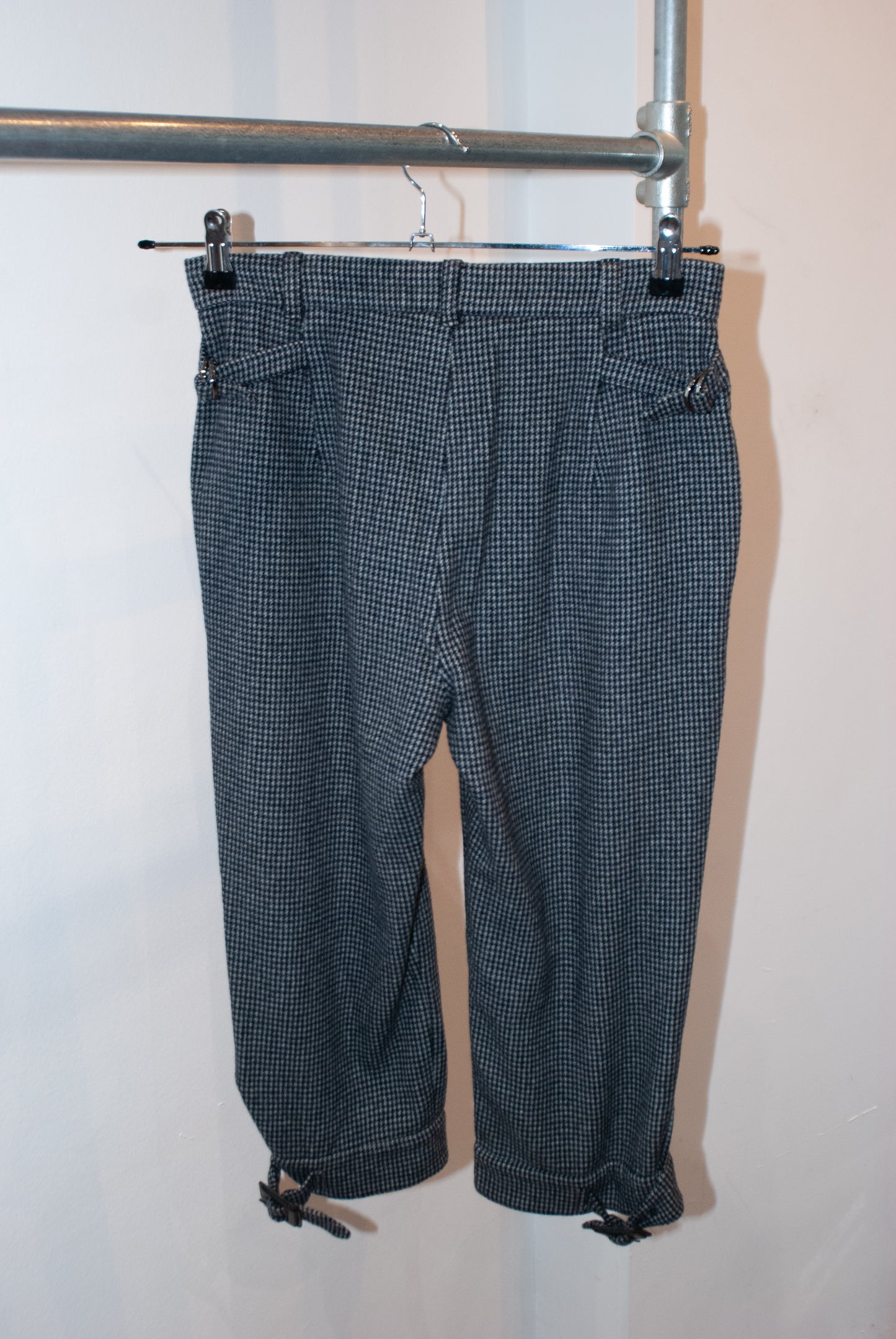 Max Mara capri